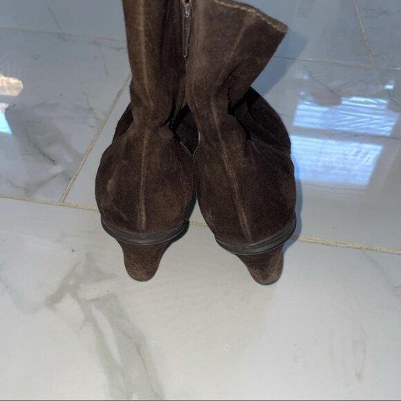 PRADA suede Classic ankle boot - Picture 8 of 8